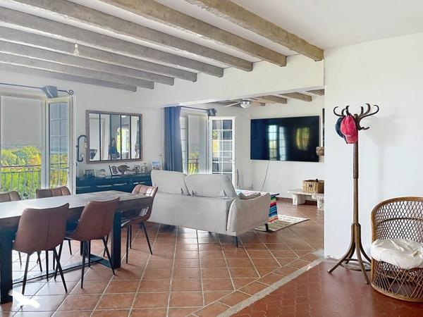 Maison à vendre 720 000 € Cambo-les-Bains 9 p 260 m² DPE F