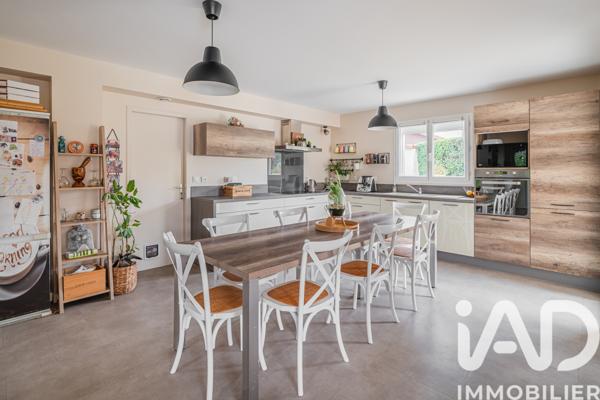 Maison à vendre 7 pièces 140 m² Voiron