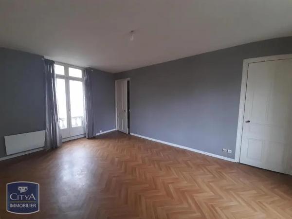 Appartement à louer 2 pièces 43m²