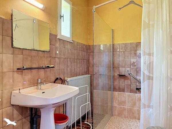 Maison à vendre 66 700 € Mussidan 9 p 72 m² DPE G