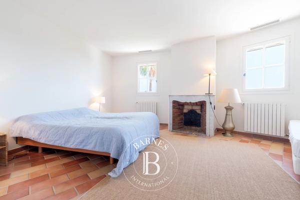 Biot, Villa 5 Chambres -  227 m² à vendre