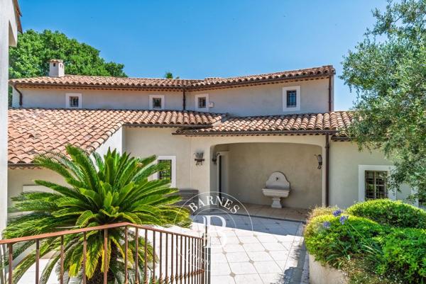 Biot, Villa 5 Chambres -  227 m² à vendre