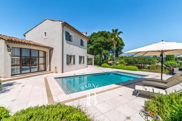 Biot, Villa 5 Chambres -  227 m² à vendre
