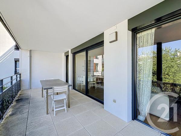Appartement T4 à vendre  4 pièces - 92,36 m 2   LYON  - 69005