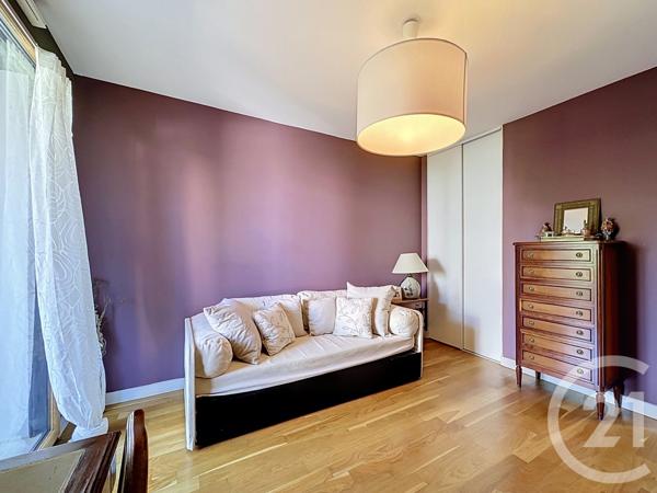 Appartement T4 à vendre  4 pièces - 92,36 m 2   LYON  - 69005