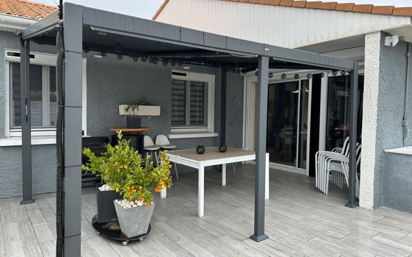 Maison à vendre    4 pièces • 94,90 m2 Livron-sur-Drôme