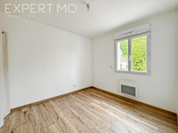 Maison neuve, individuelle, édifié sur sous-sol total