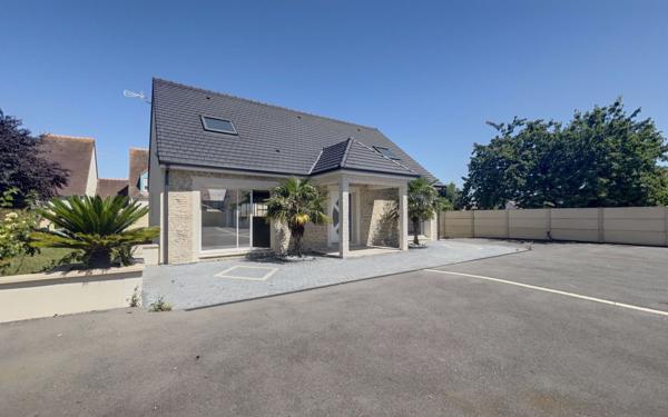 Maison à vendre    5 pièces •  Argences