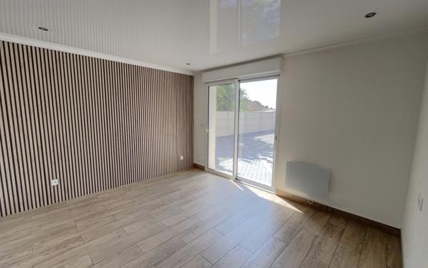 Maison à vendre    5 pièces •  Argences