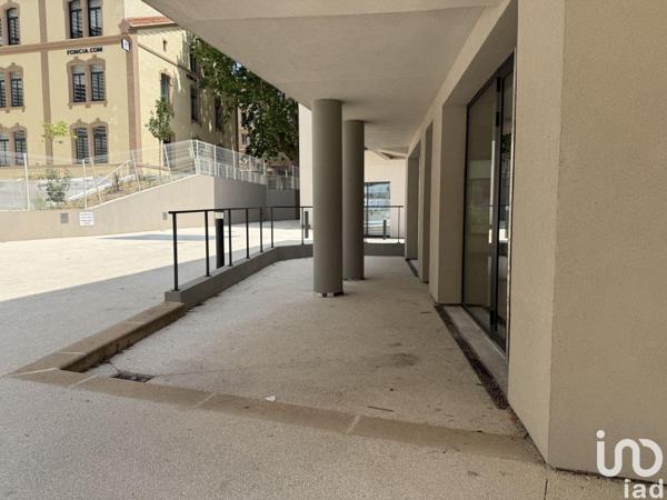 Location atelier 112 m² Toulon