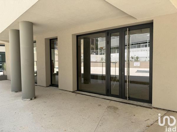 Location atelier 112 m² Toulon