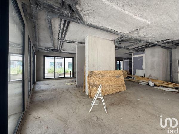 Location atelier 112 m² Toulon