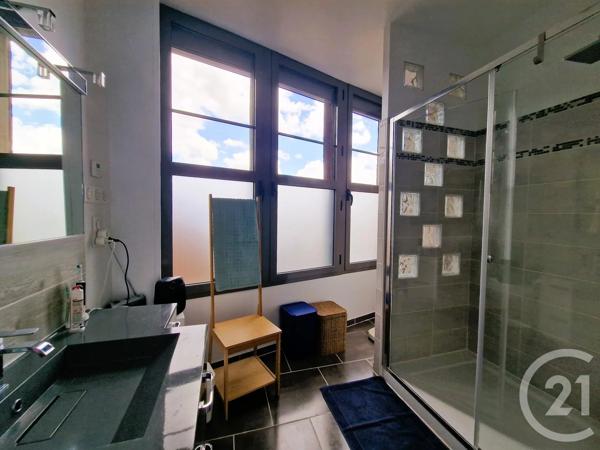 Appartement F5 à vendre  6 pièces - 162,45 m 2   BRIVE LA GAILLARDE  - 19