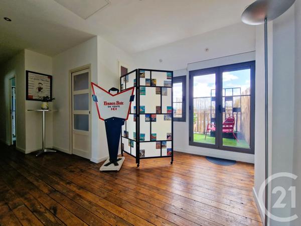 Appartement F5 à vendre  6 pièces - 162,45 m 2   BRIVE LA GAILLARDE  - 19
