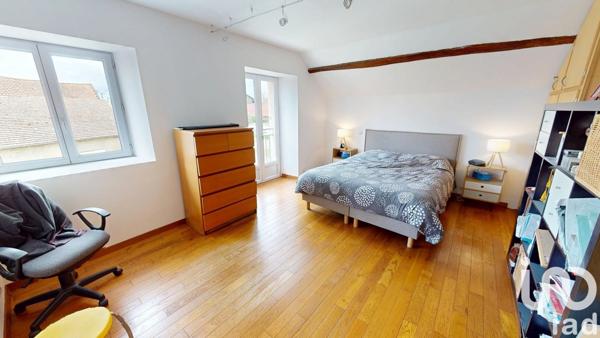 Maison 7 pièces de 209 m² à Milly-la-Forêt (91490)