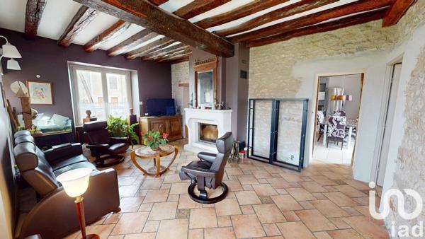 Maison 7 pièces de 209 m² à Milly-la-Forêt (91490)