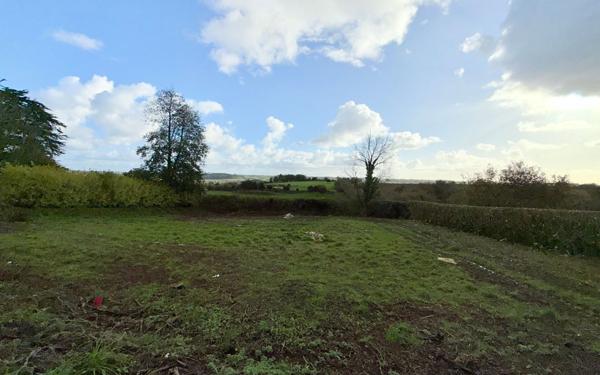 Terrain à vendre    Plouider