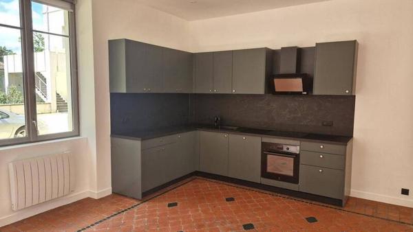 Appartement 4 pièces                                        - 69410 Champagne-au-Mont-d'Or Réf : 4307