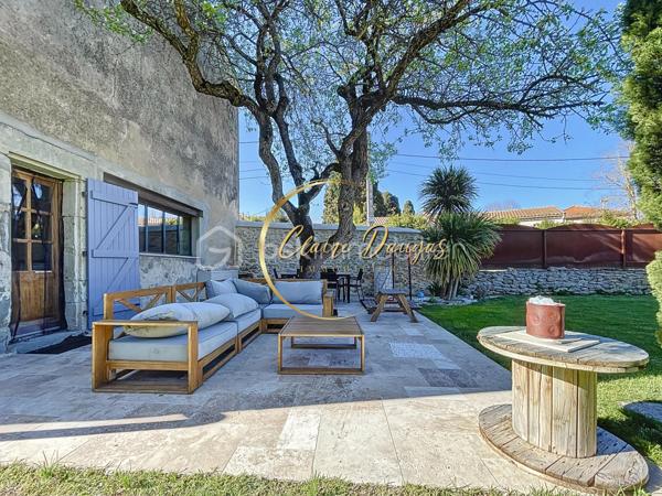 Maison en pierre de 250 m²