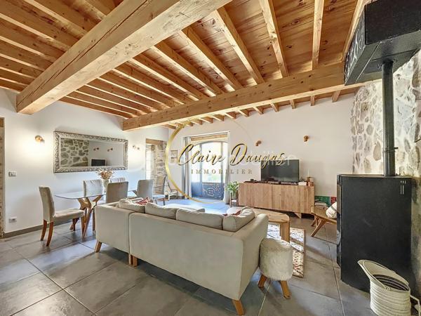 Maison en pierre de 250 m²