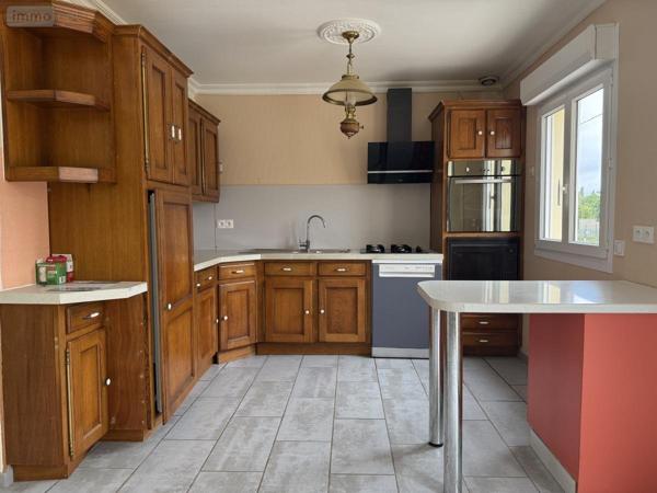 Maison à vendre à Ploumagoar dans les Côtes-d'Armor (22970), ref : 22064-1270