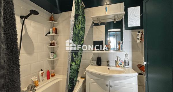 À vendre Appartement 3 pièces 72 m² - Rochefort 17300