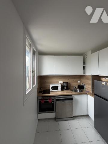 Résidence prisée à Cabourg – Duplex lumineux avec terrasse sud-ouest