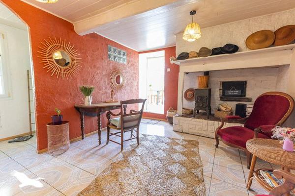 Maison à vendre |  Sénac |  6 pièces | 180 m²