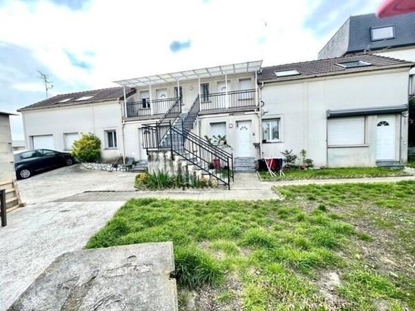 Immeuble à Montfermeil (93370) de 197 m²