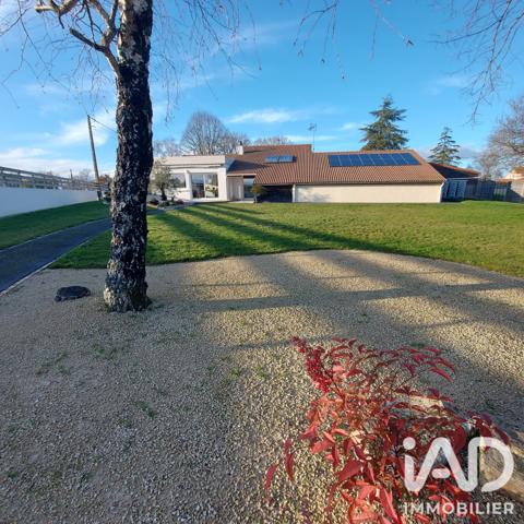 Maison à vendre 6 pièces 149 m² Cholet