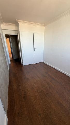 F3 DE 53 M2 À ST ETIENNE MONTAUD