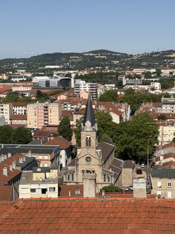 F3 DE 53 M2 À ST ETIENNE MONTAUD