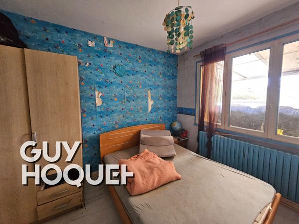 **SAINT-VALLIER ? Maison familiale sur terrain arboré de 2 091 m²**