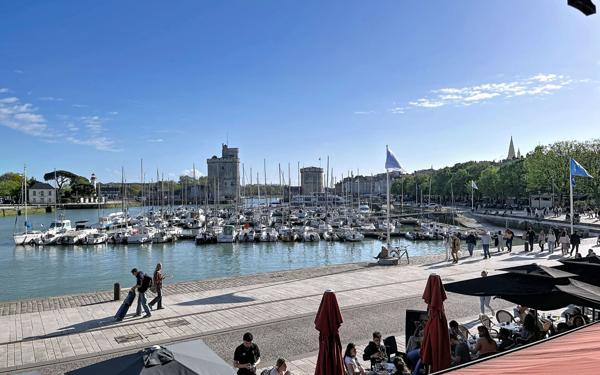 Appartement à vendre    3 pièces • 78,79 m2 La Rochelle