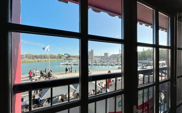 Appartement à vendre    3 pièces • 78,79 m2 La Rochelle