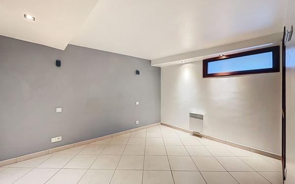 Appartement à vendre    3 pièces • 78,79 m2 La Rochelle