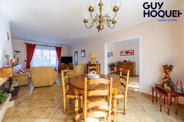 Maison 6 pièces (120 m²) à vendre à COMBS LA VILLE
