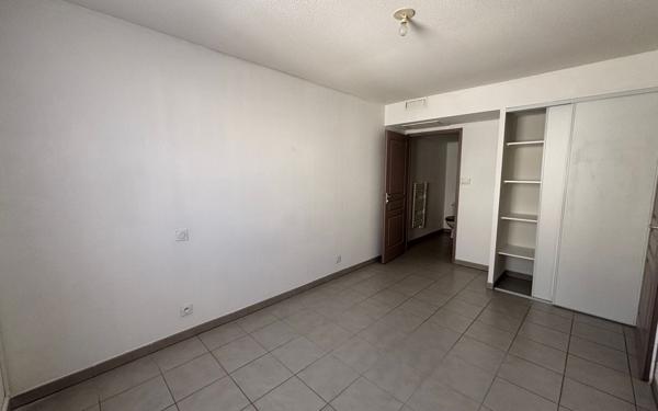 Appartement à vendre    2 pièces • 36,97 m2 Narbonne