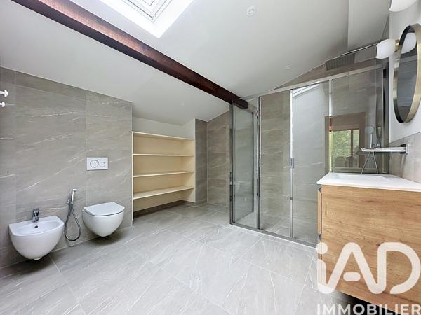Location maison 8 pièces 348 m² Chens-sur-Léman
