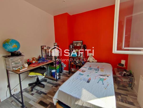 Maison individuelle avec grand terrain