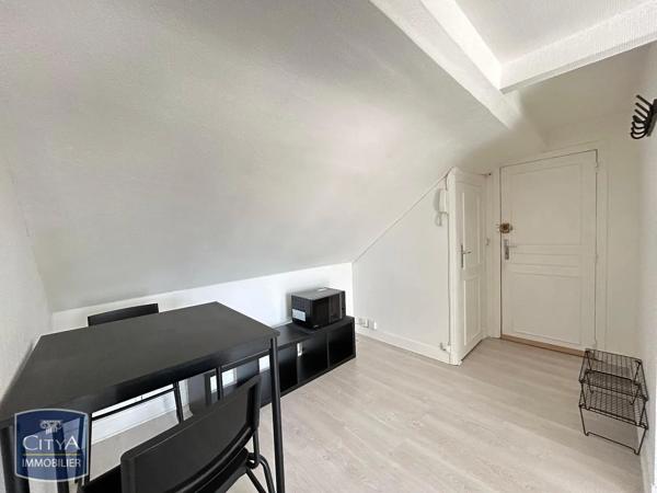 Appartement à louer 1 pièce 29.35m² Tours (37000)