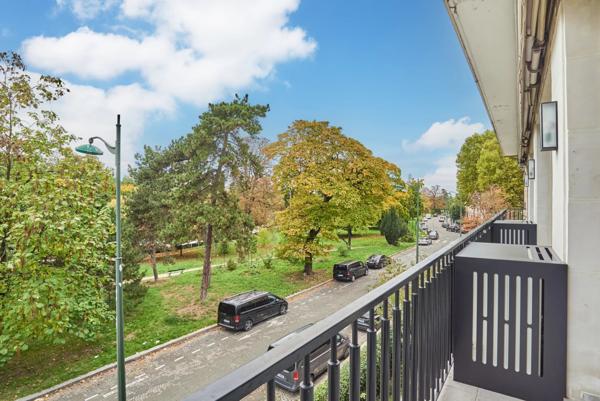 Avenue du Maréchal Maunoury luxueux appartement 5 chambres – Vue dégagée sur le Bois de Boulogne