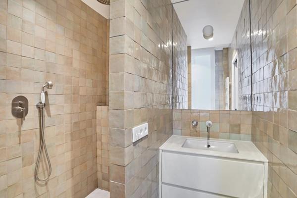 Avenue du Maréchal Maunoury luxueux appartement 5 chambres – Vue dégagée sur le Bois de Boulogne