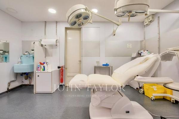 Spacieux local professionnel