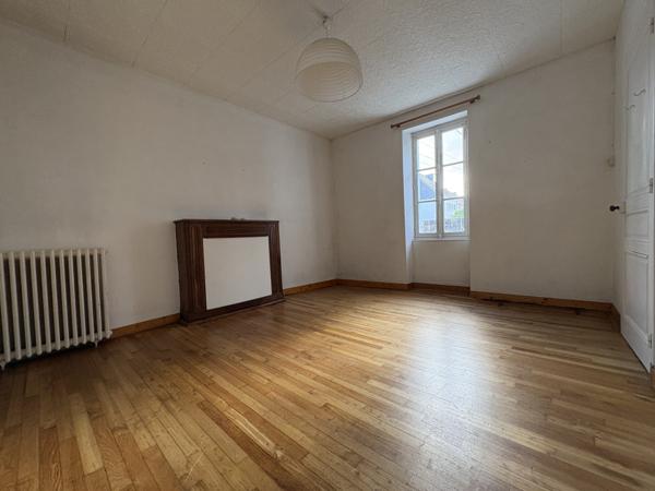 Vannes (56000) EXCLUSIVITÉ Maison à rénover de 100m2 au sol - Quartier La Madeleine, VANNES