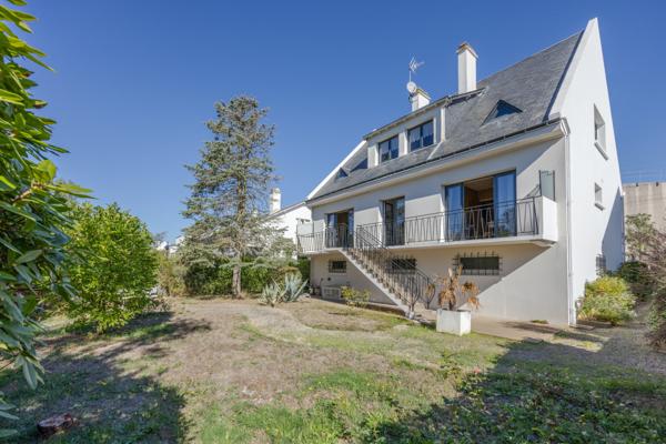 Maison familiale avec jardin