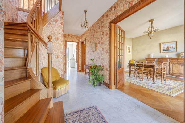 Maison familiale avec jardin