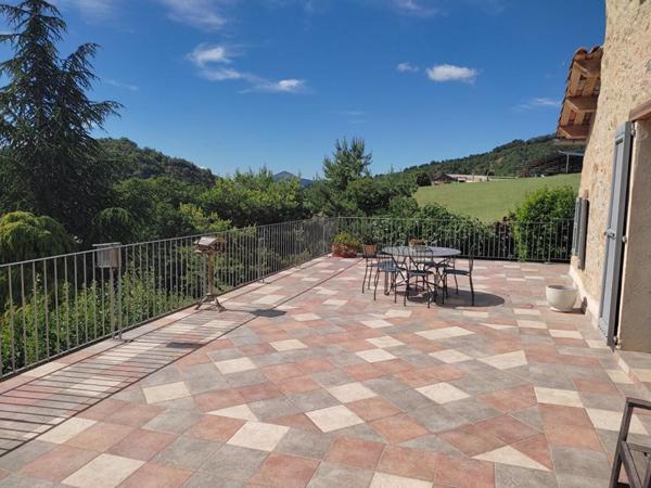 Maison en Pierre de caractére