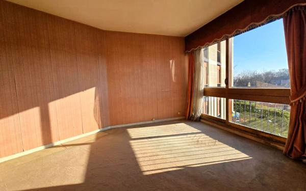 Appartement à vendre    5 pièces •  Ris-Orangis