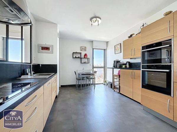 Appartement à vendre 5 pièces 151m² Le Mans (72000)